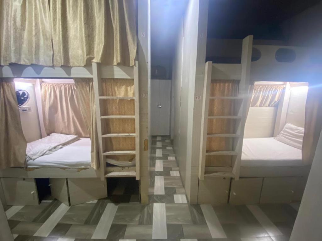 Airport Inn Residency ムンバイ エクステリア 写真