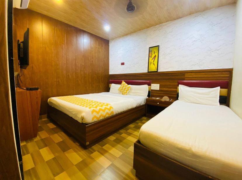 Airport Inn Residency ムンバイ エクステリア 写真