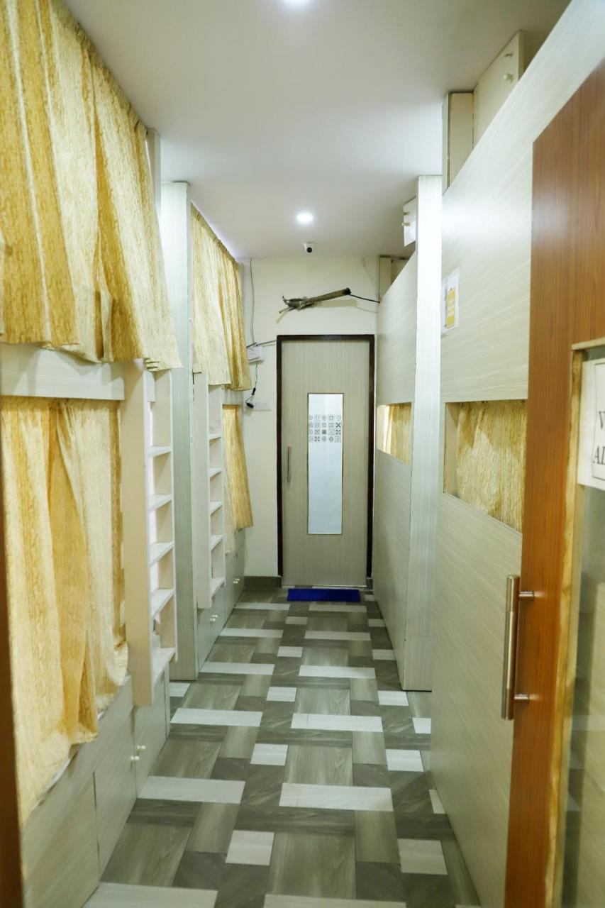 Airport Inn Residency ムンバイ エクステリア 写真