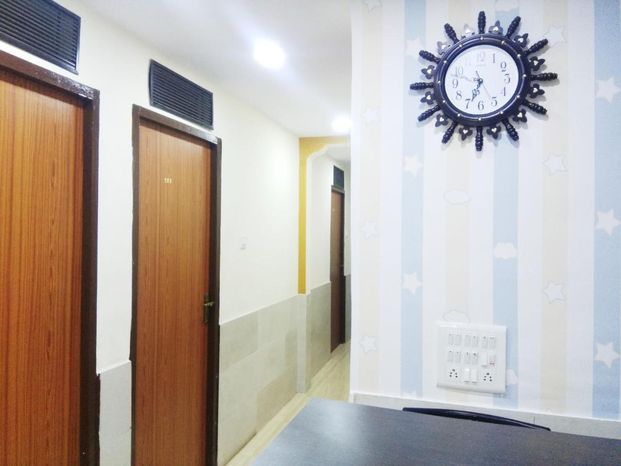 Airport Inn Residency ムンバイ エクステリア 写真